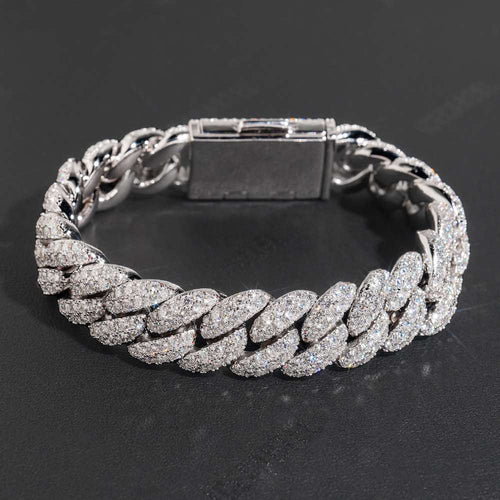 15MM iced out miami cuban link bracelet closeup