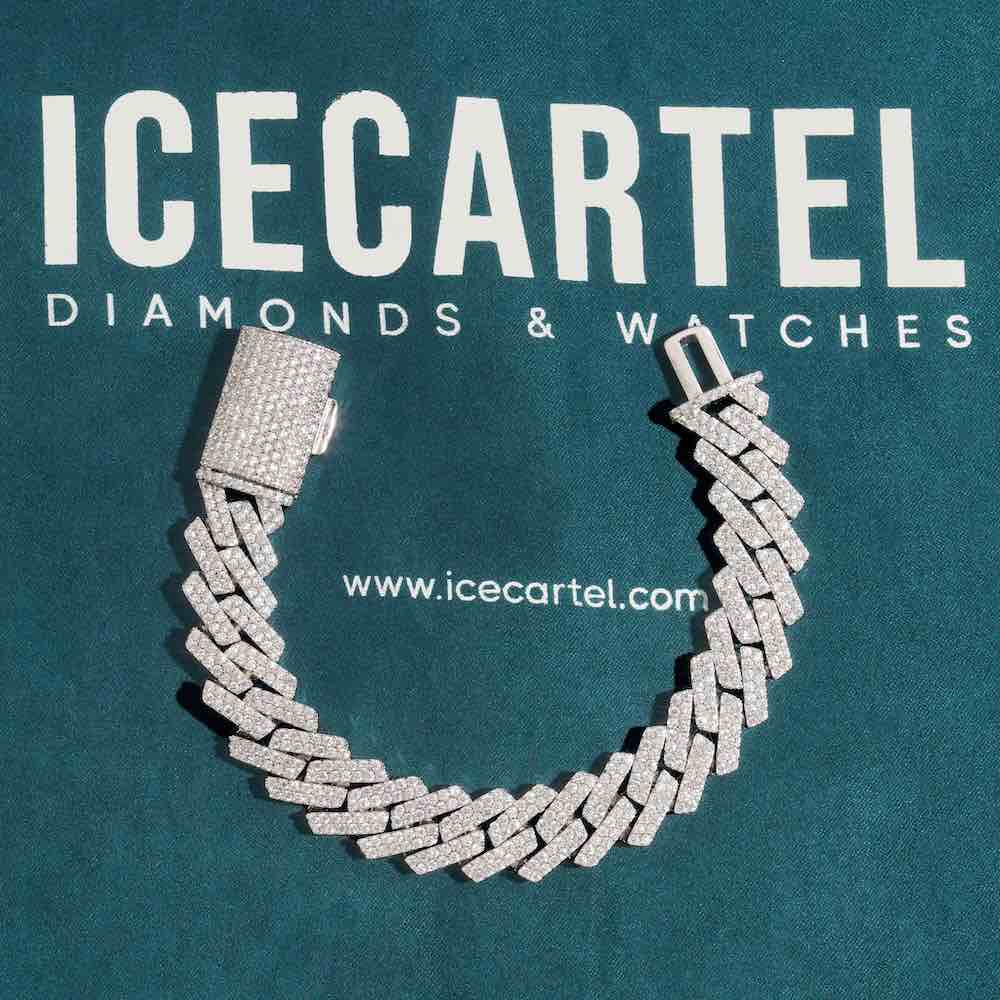 15MM Moissanite 2 Row Cuban Link Bracelet Velvet