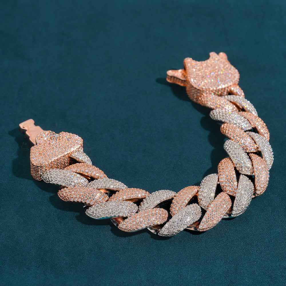 23MM Moissanite Cuban Link Bracelet close