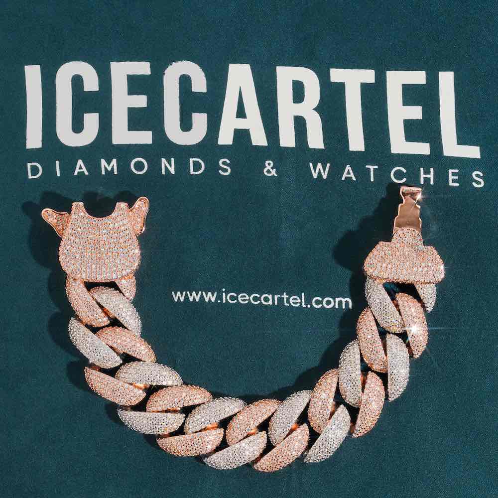 23MM Moissanite Cuban Link Bracelet velvet