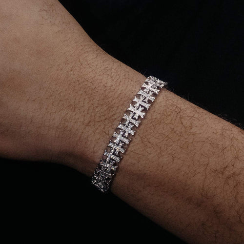 8MMVVS Cross Link Bracelet 14K Gold model icecartel1