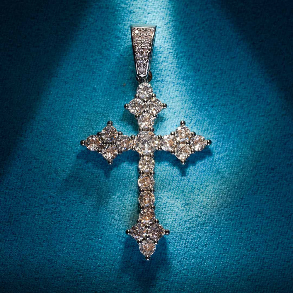 925 silver vvs moissanite budded cross pendant 14k white gold close icecartel