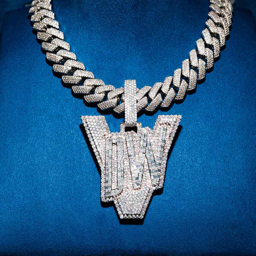 Custom moissanite pendant chain