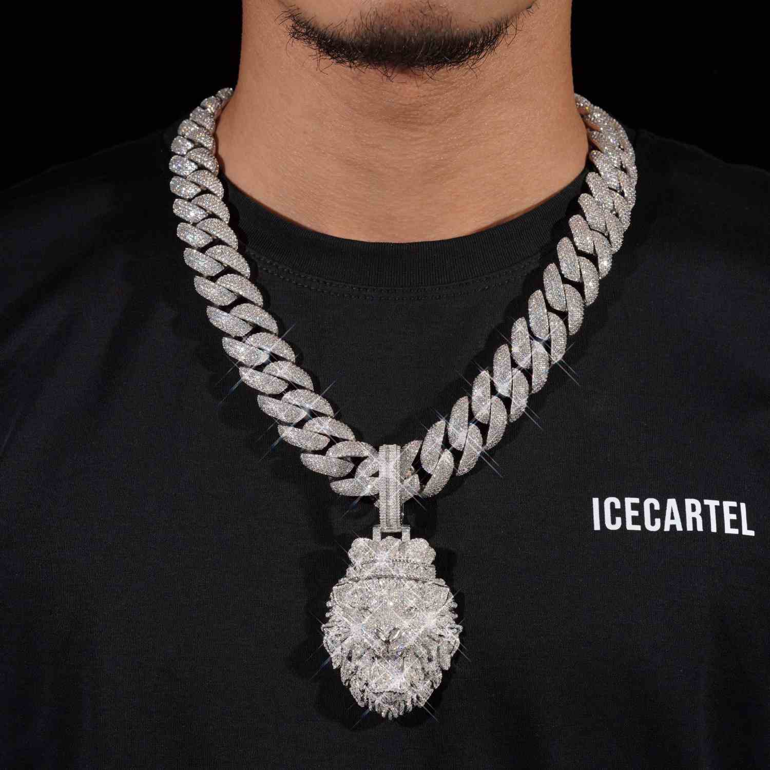 "LION" Custom Moissanite Pendant 14K Gold model