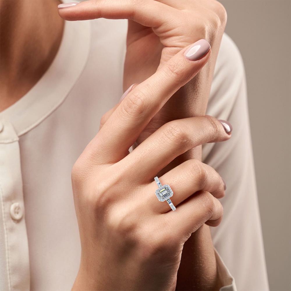 Baguette & Round Cut Halo Moissanite Engagement Ring hand