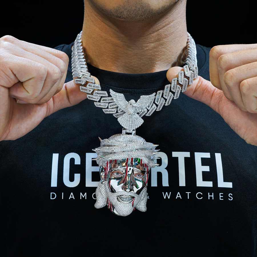 bloody enamel moissanite jesus piece model