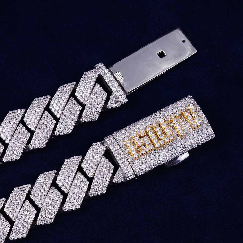 close Custom clasp 4 row 20mm moissanite cuban link chain 4