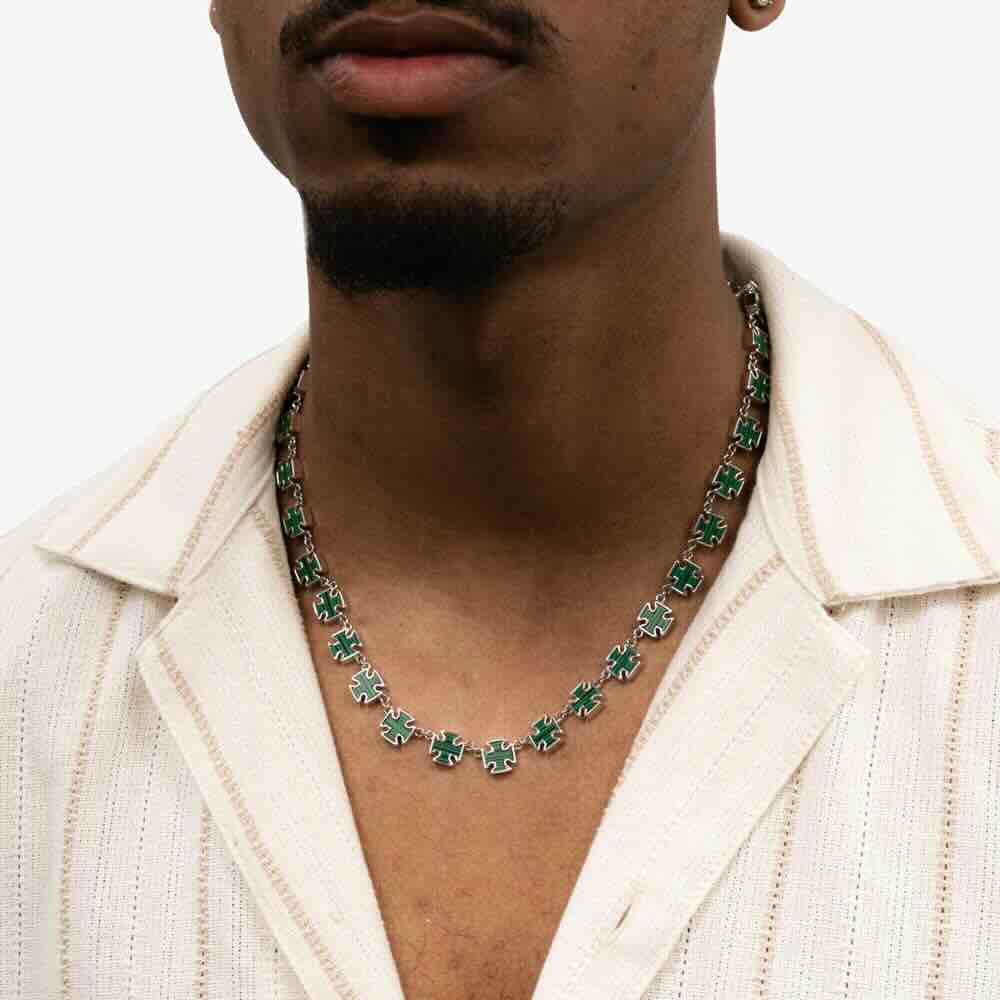 cross motif green chain model