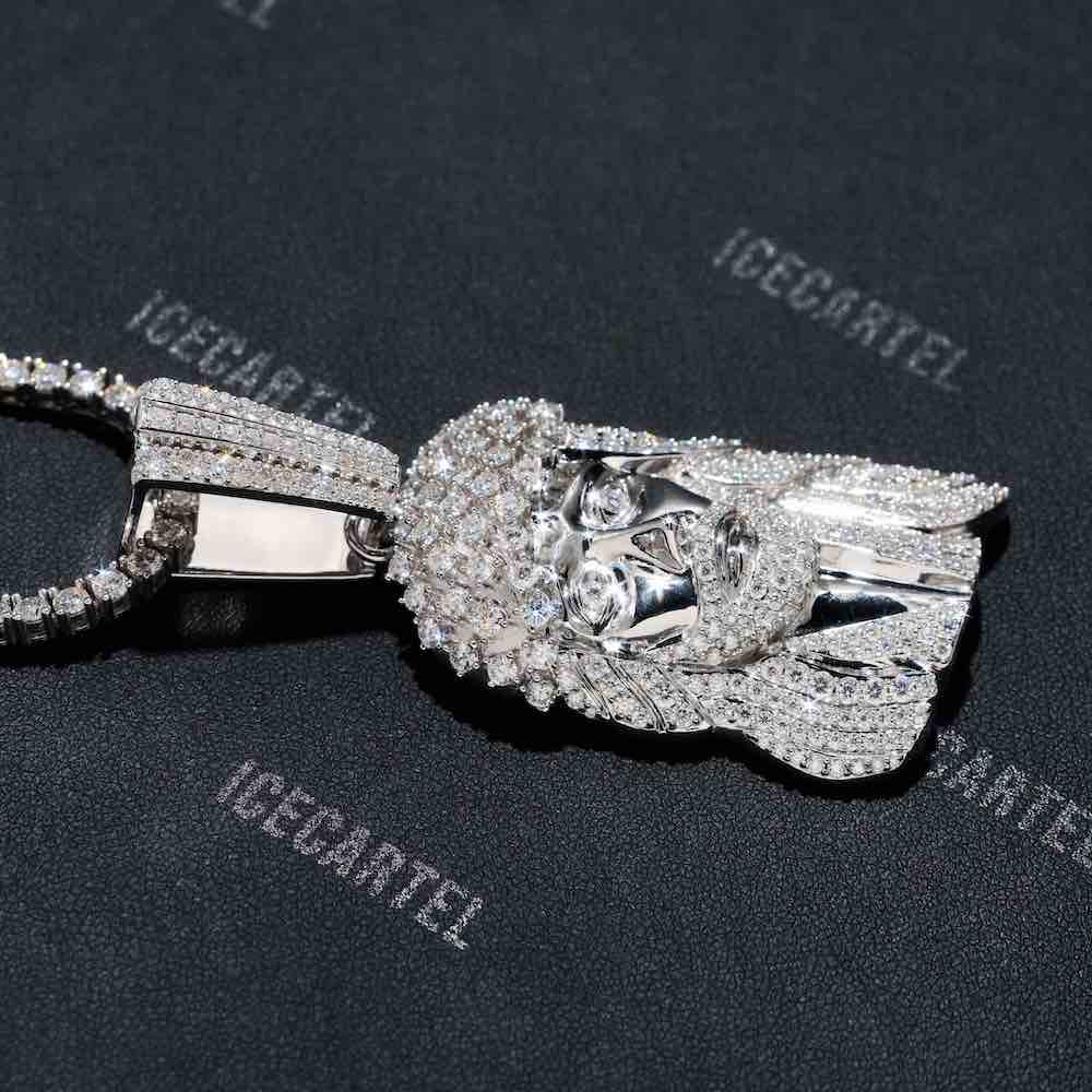Jesus Pendant Icecartel Plain And Diamonds side