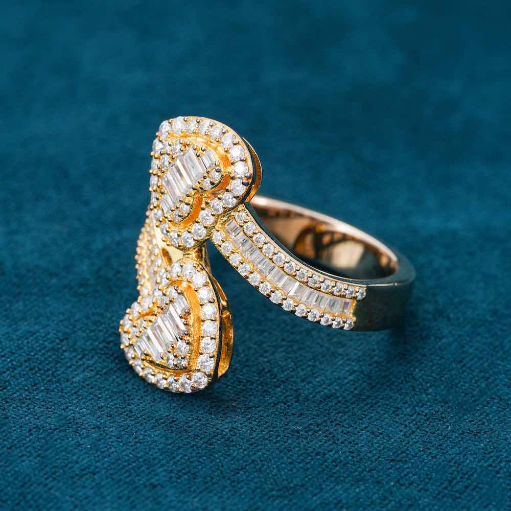 moissanite double heart ring yellow gold side