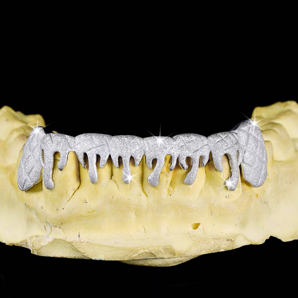 moissanite drippy grillz bottom