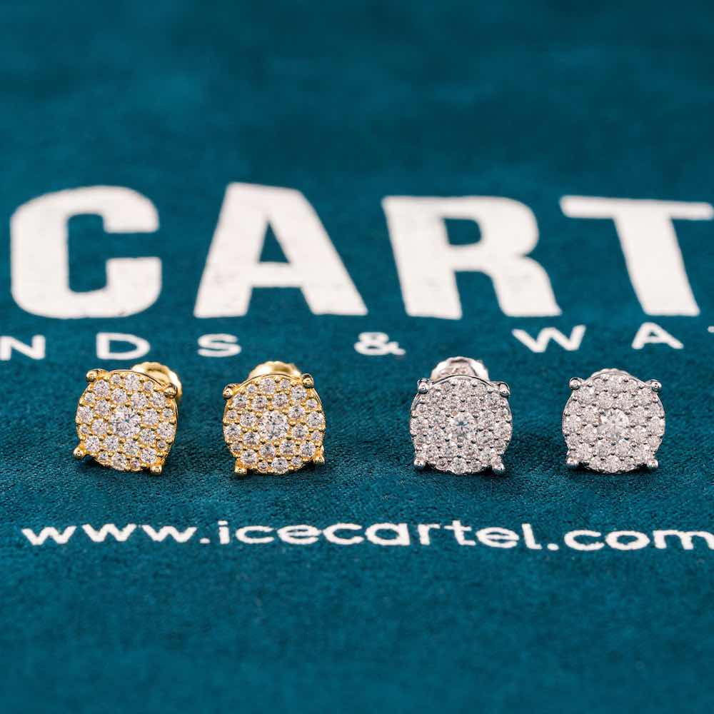Moissanite halo round studs earrings velvet