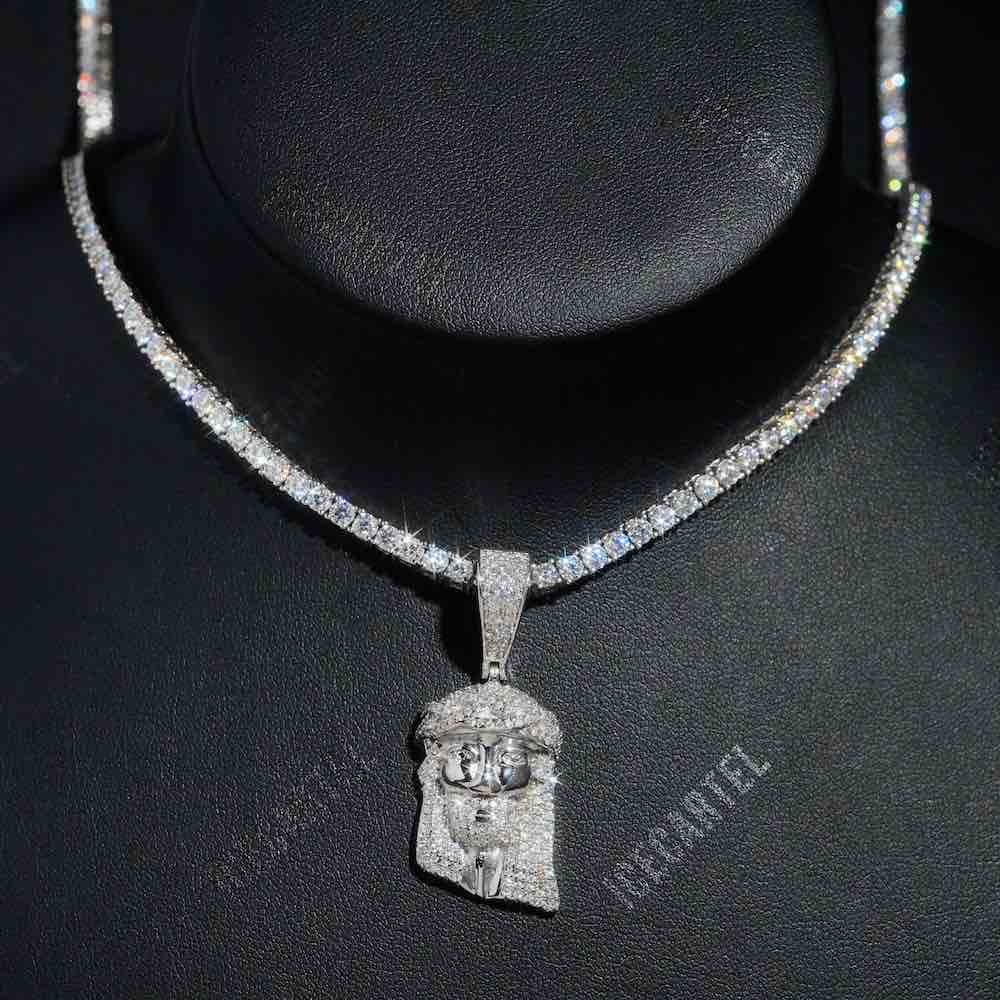 Moissanite Mini Jesus Chain Solid Back neck