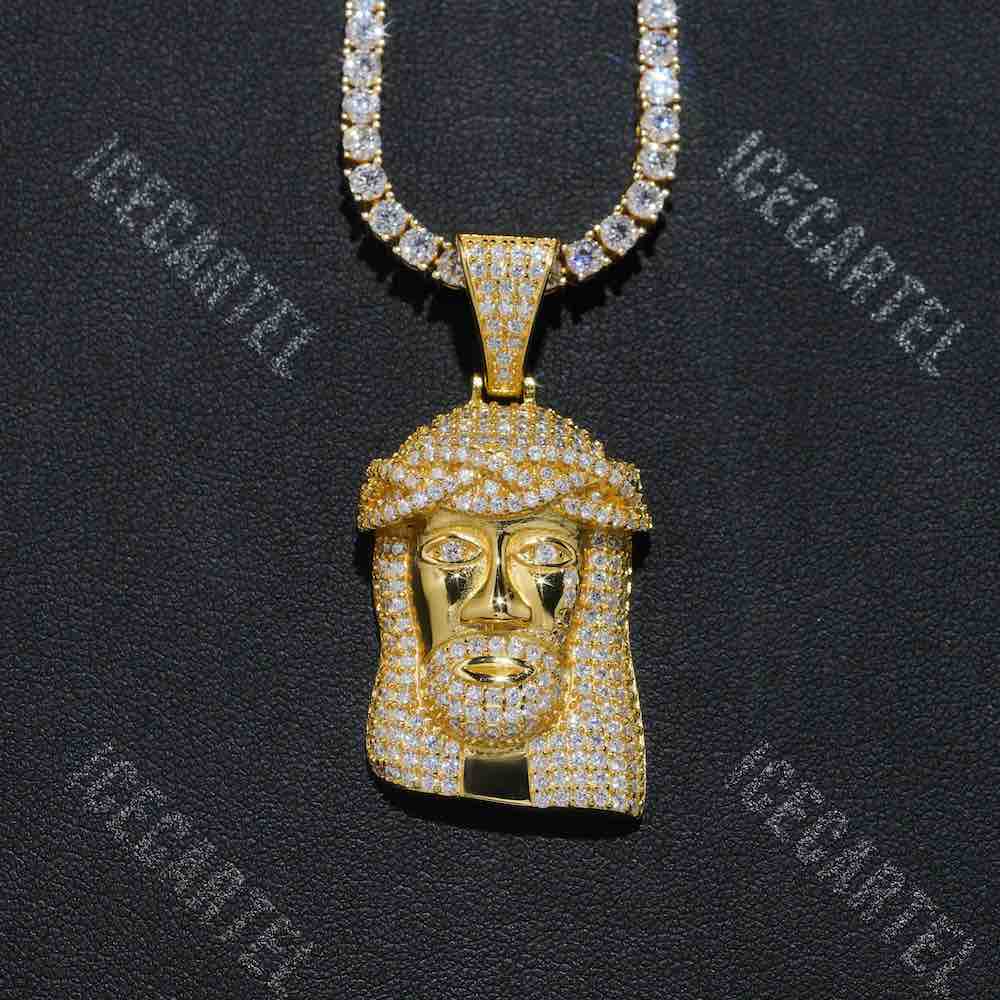 solid face jesus pendant icecartel 14k gold close up