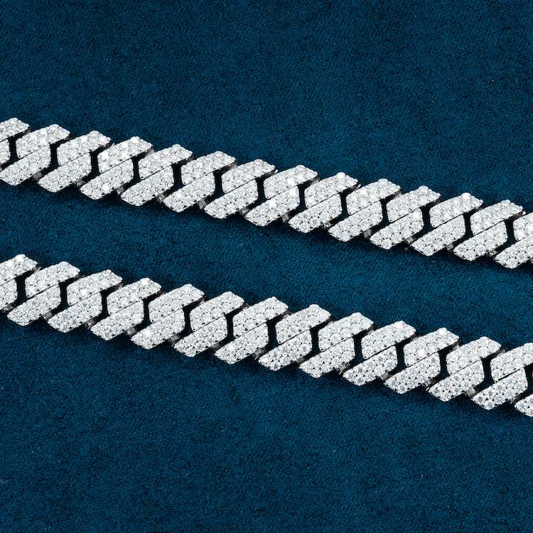 icecartel moissanite 10mm 22inch cuban link chain close