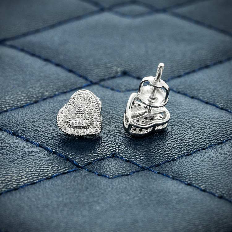 8mm Mens heart moissanite stud earrings iced out backside