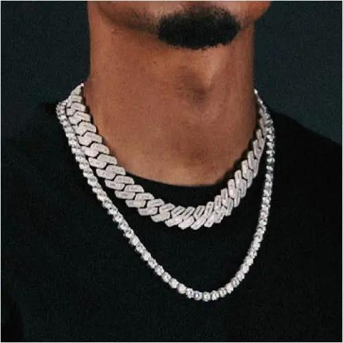 Moissanite chains