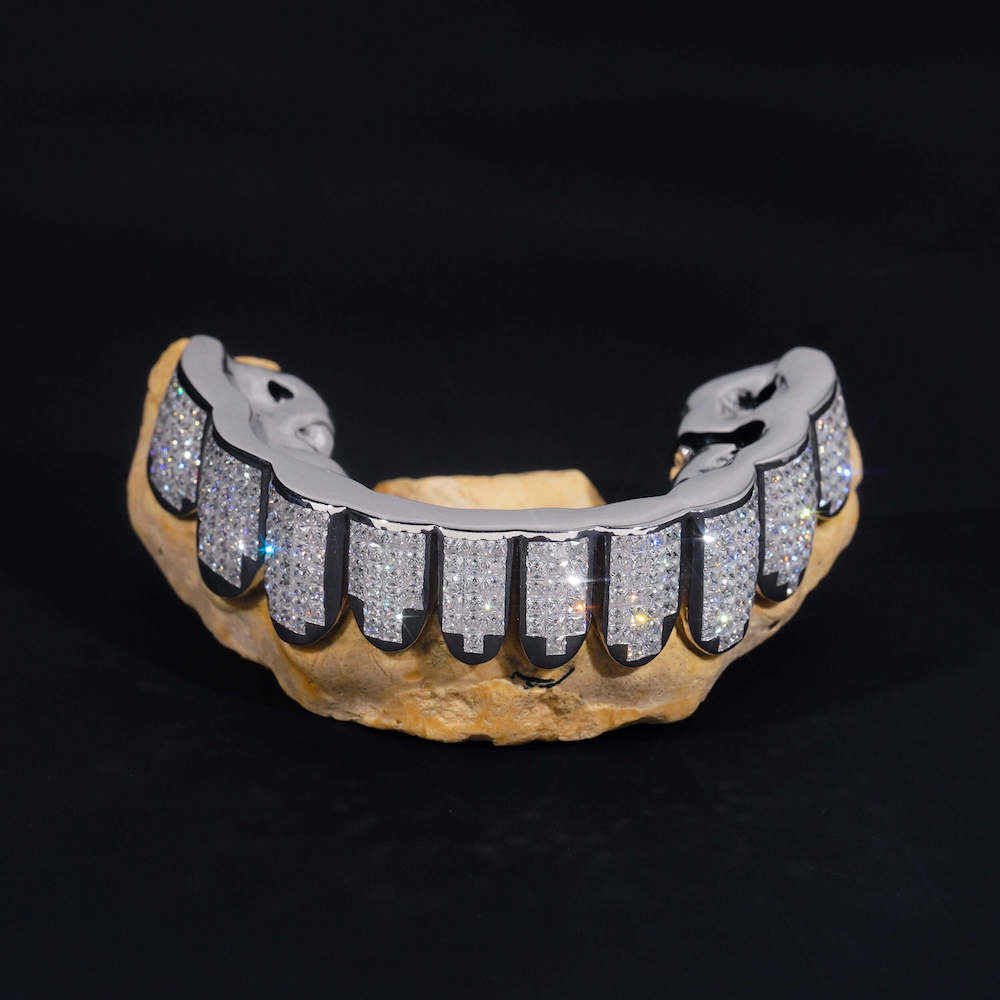 Invisible Set bottom moissanite grillz