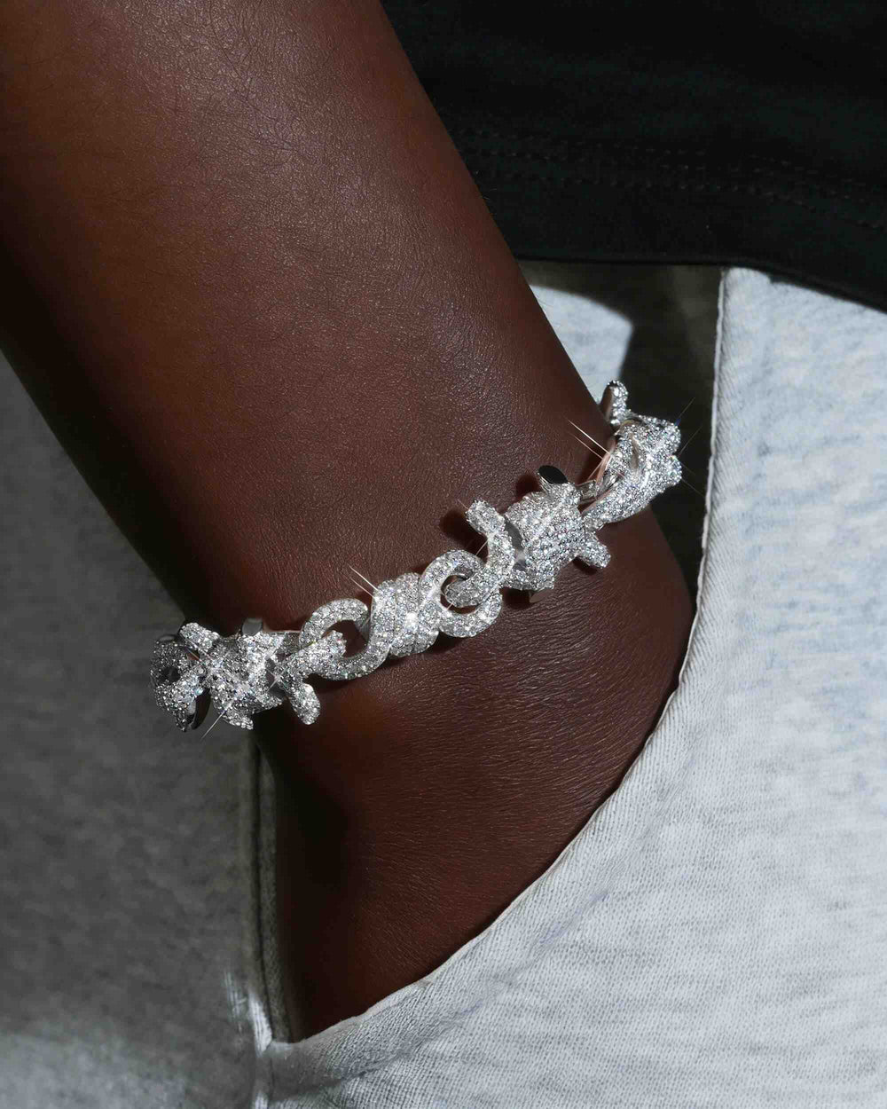 10mm moissanite spiked infinity link bracelet 14k gold icecartel model
