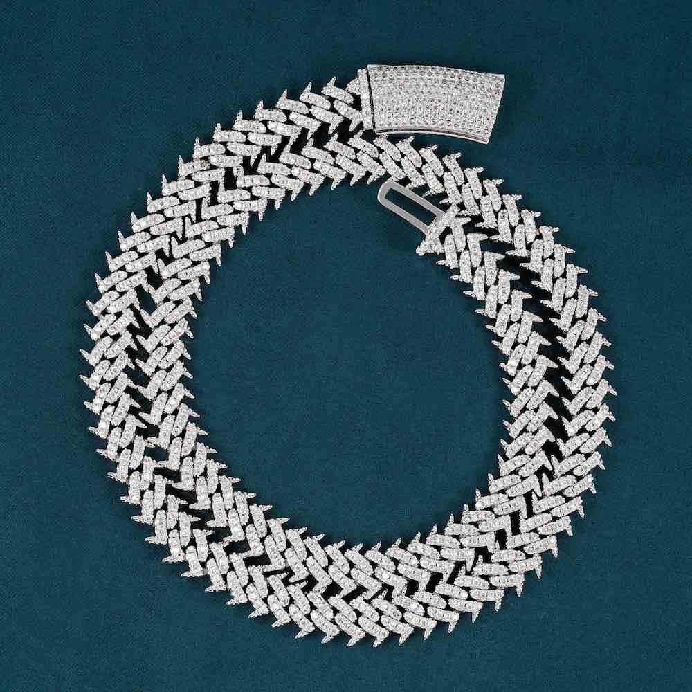 10mm Spiked Cuban Link Chain Rolled