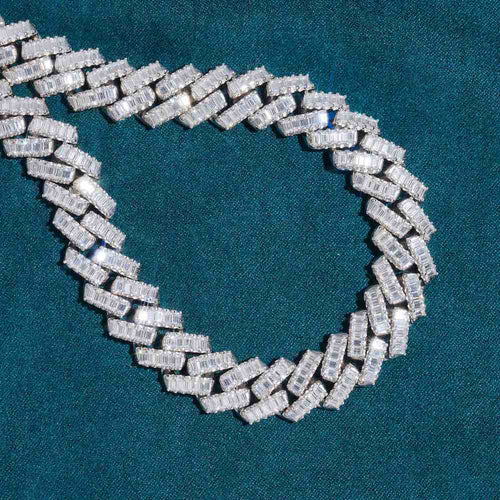 13mm baguette iced out cuban link chain detail