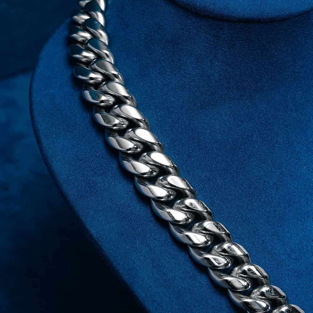 14mm cuban link chain white gold silver close up