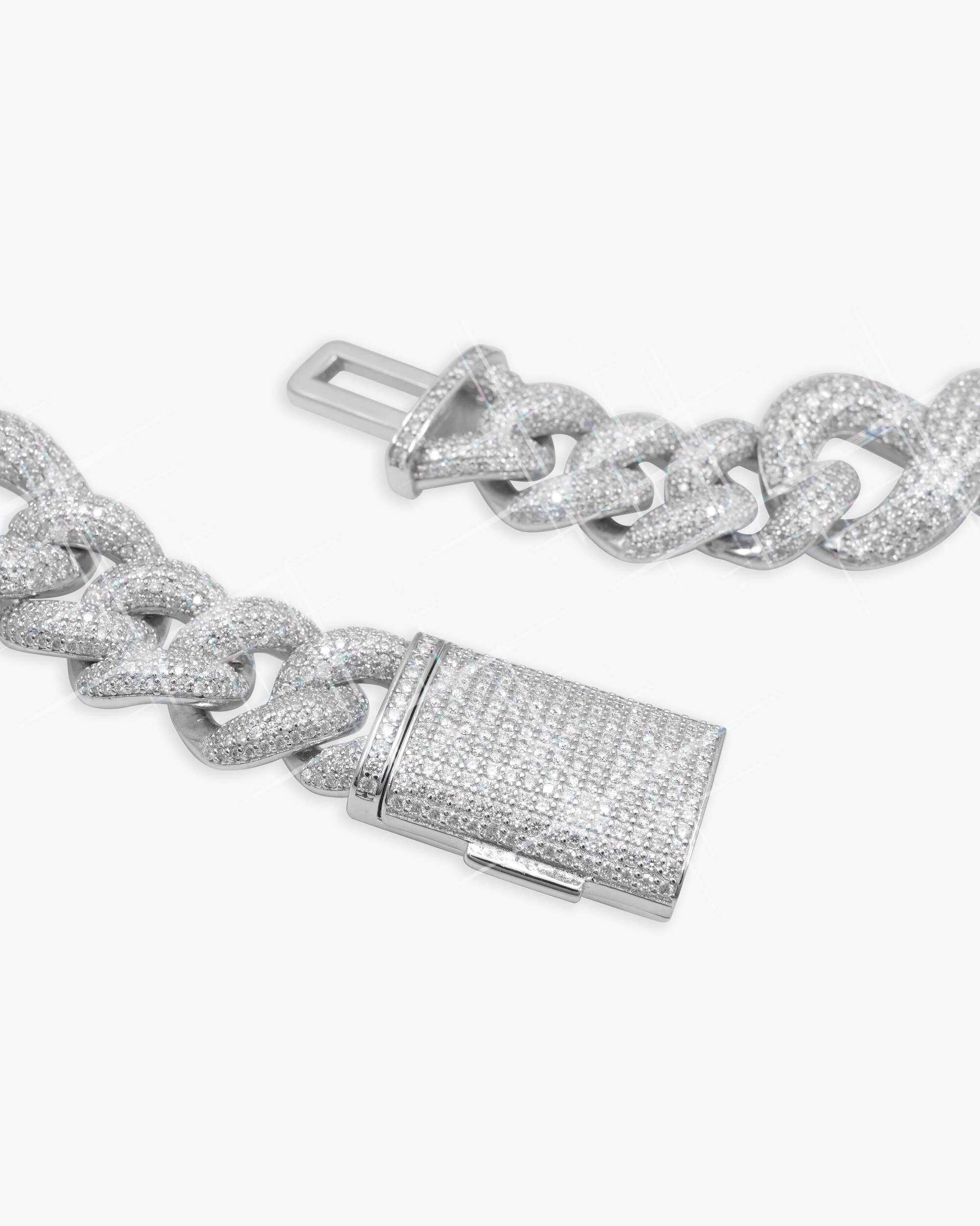 20MM Moissanite Infinity Link Chain 14K Gold