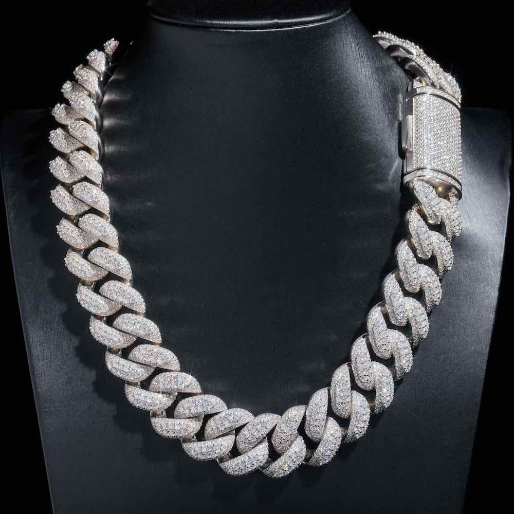 Diamond iced store out cuban chain