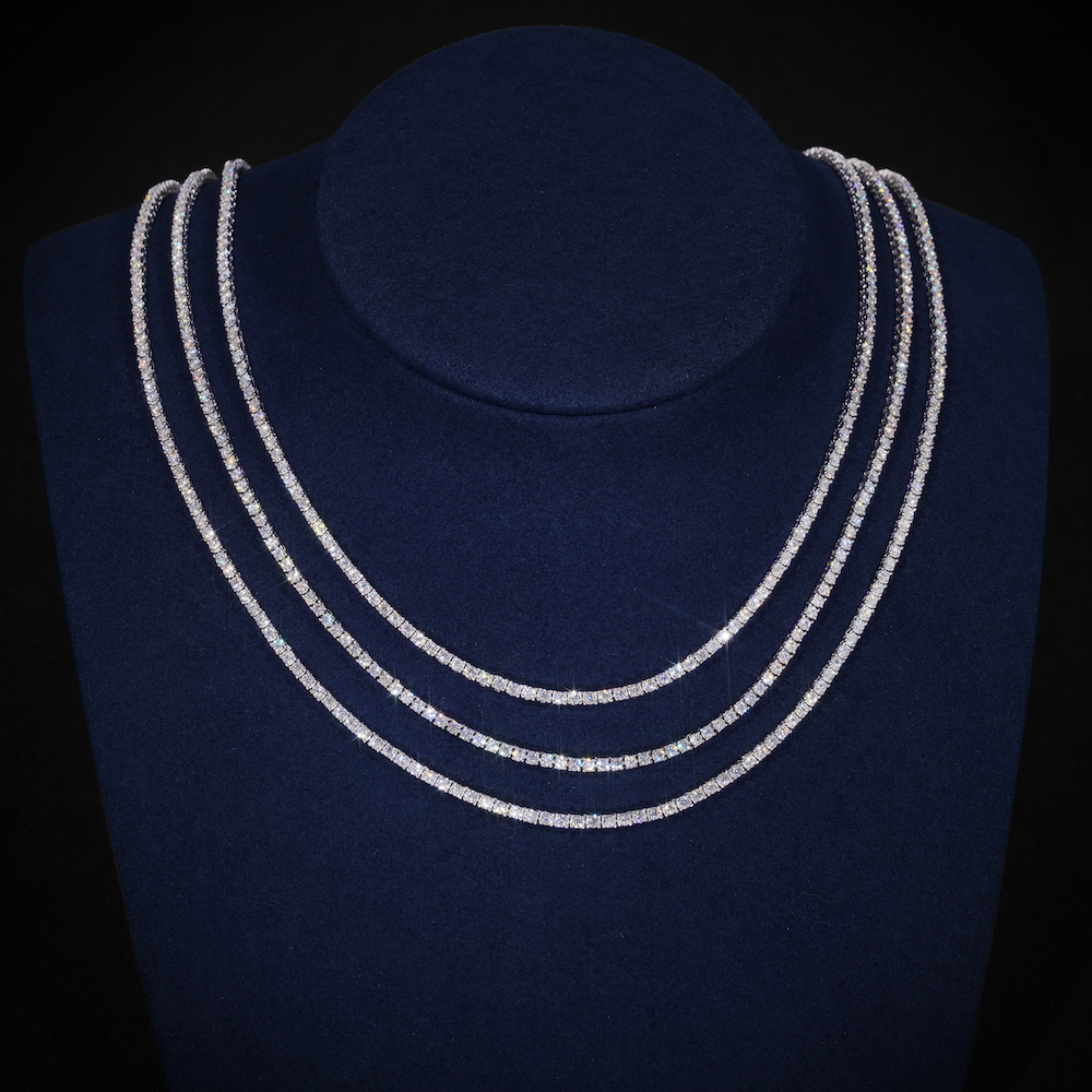 TENNIS CHAIN NECKLACE 2 MM LIGHT BLUE TENNIS CHAIN NECKLACE 2 MM LIGHT BLUE
