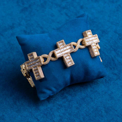 30mm moissanite cross link bracelet