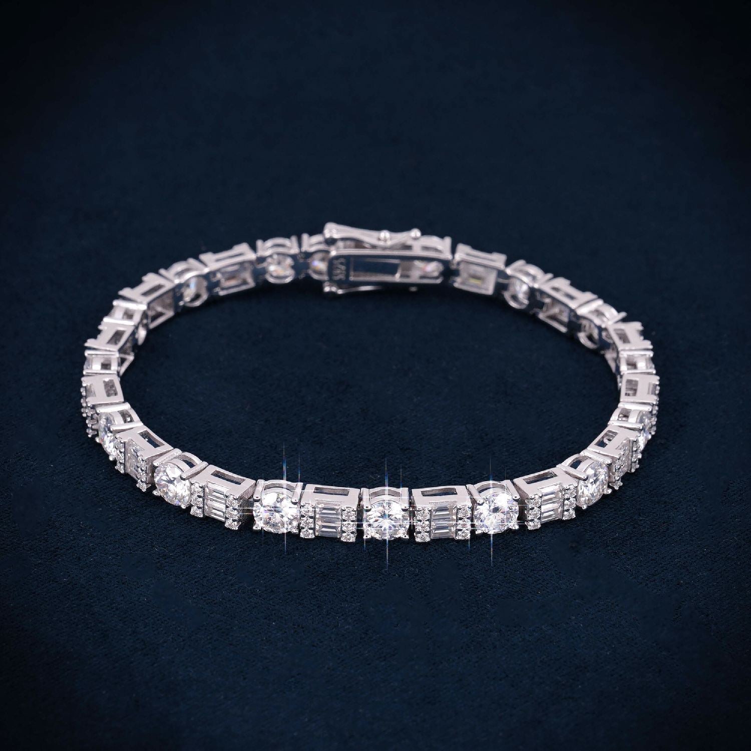 5MM Hybrid Cut Moissanite Tennis Bracelet 14K Gold icecartel main