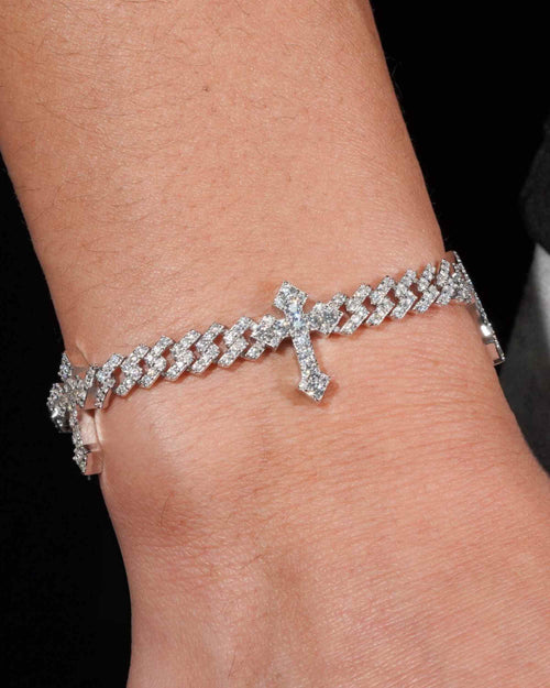 6mm vvs cross cuban link bracelet 14k gold icecartel px model shoot