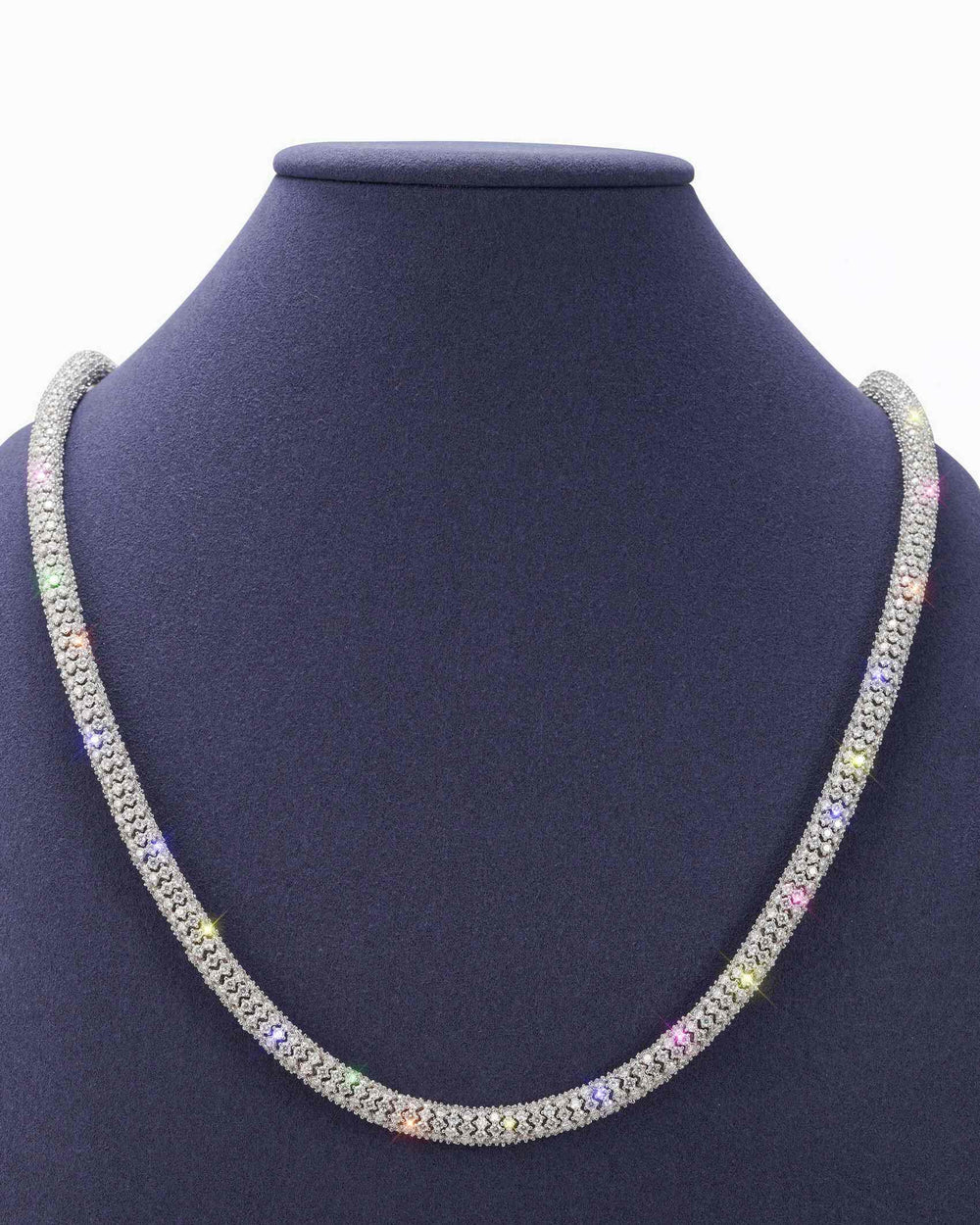 7mm moissanite spiral link chain icecartel display