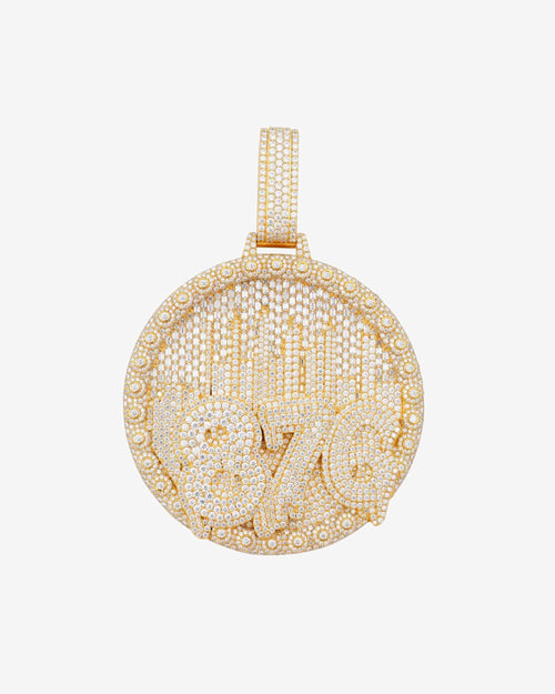 876 Custom Moissanite Circle Pendant 14K Gold icecartel white