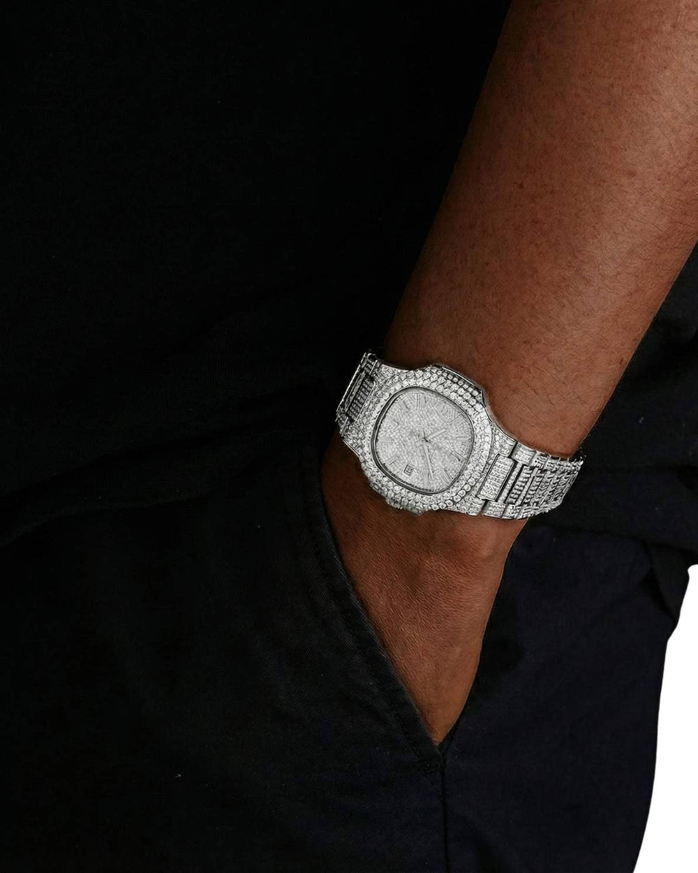 Circle Face Moissanite Watch 4K White Gold px