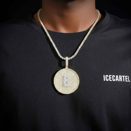 Custom B Moissanite Circle Pendant 14K Gold icecartel model1