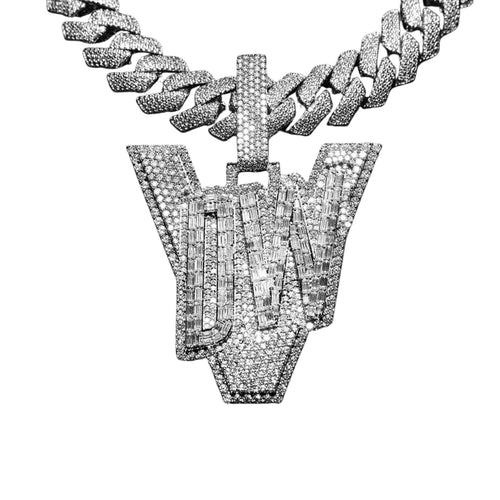 2Custom moissanite pendant real1