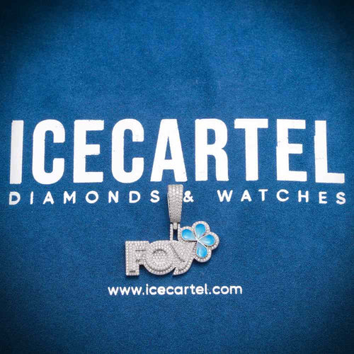 FOY Custom Moissanite Pendant 14K Gold 1