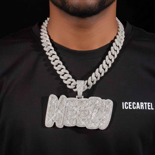 "MEEZY" Custom Moissanite Pendant 14K Gold model1