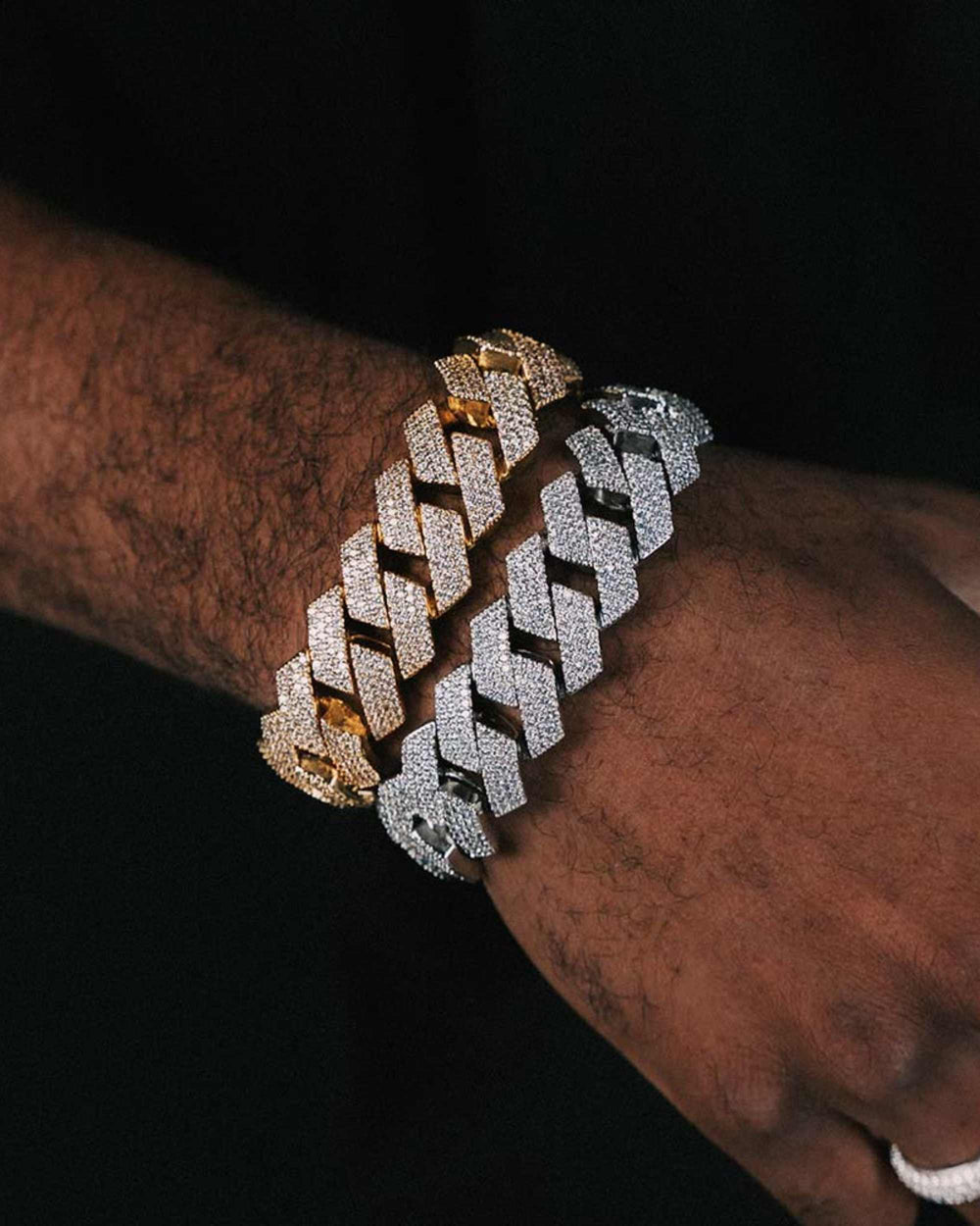 S925 Mens moissanite cuban link bracelet man model wearing 20mm px new