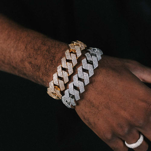 S925 Mens moissanite cuban link bracelet man model wearing 20mm