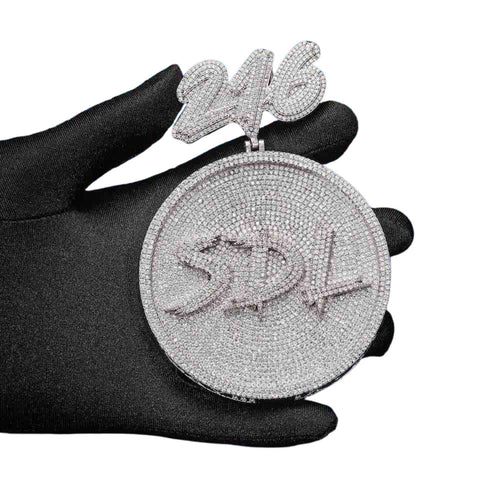 SDL round custom pendant hand1