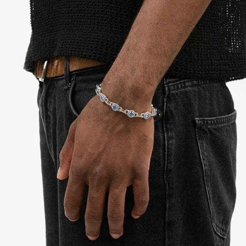 Modèle de bracelet en moissanite à halo bleu