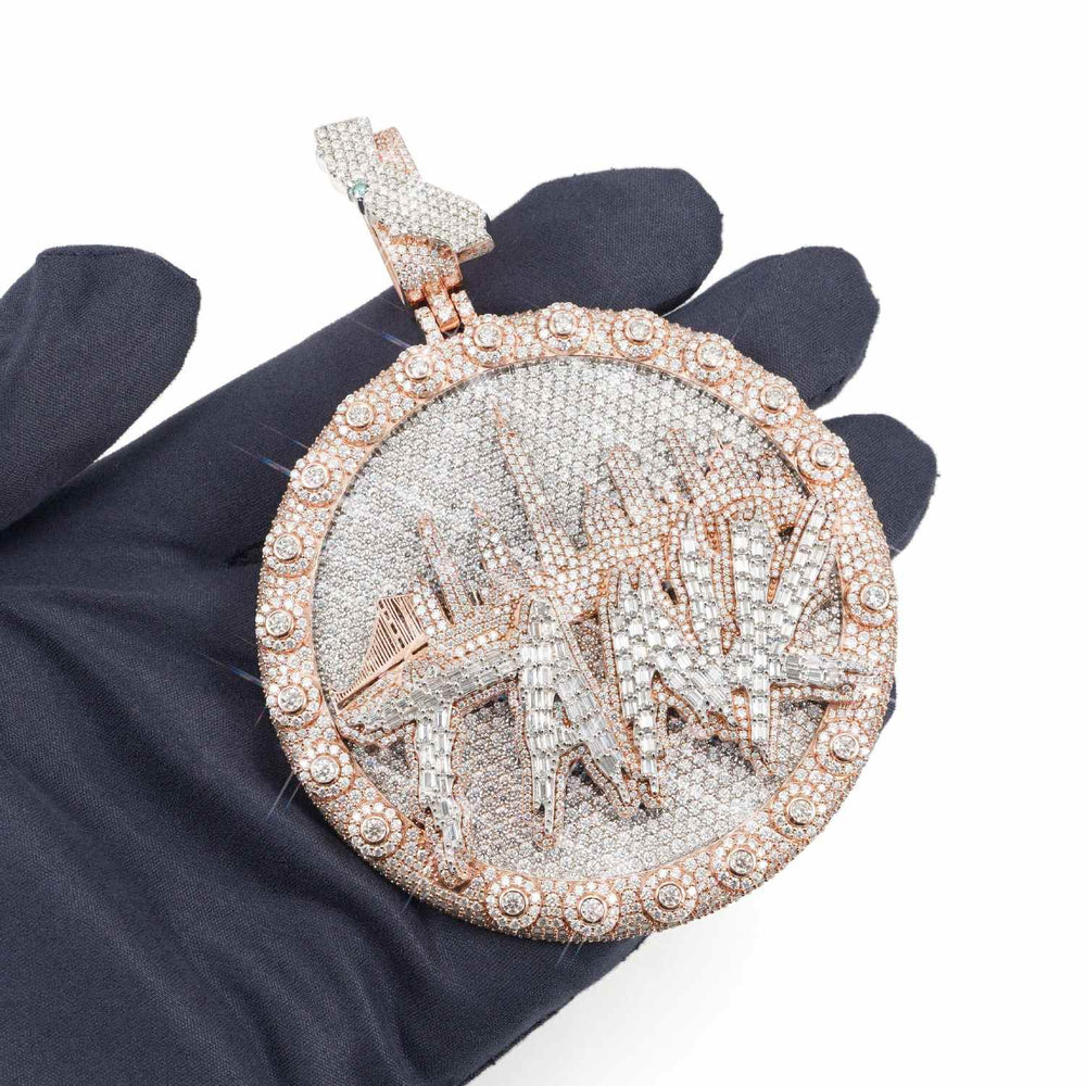 city tank custom circle pendant 14k gold icecartel hand
