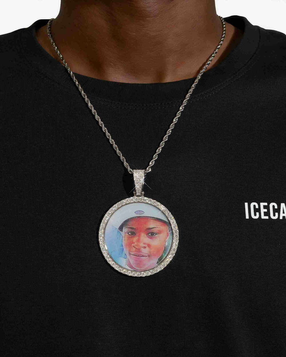 custom moissanite picture pendant icecartel model