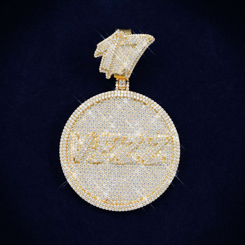 custom vezz moissanite circle pendant 14k gold icecartel main