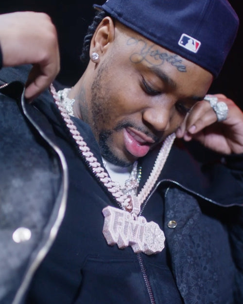 fivio foreign wearing custom pendant from icecartel