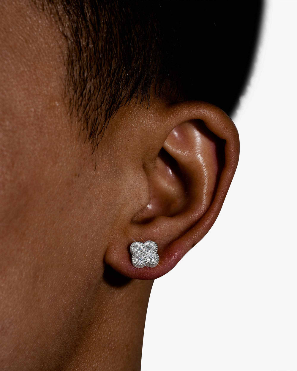 four leaf moissanite pointer earrings 14k gold icecartel white model