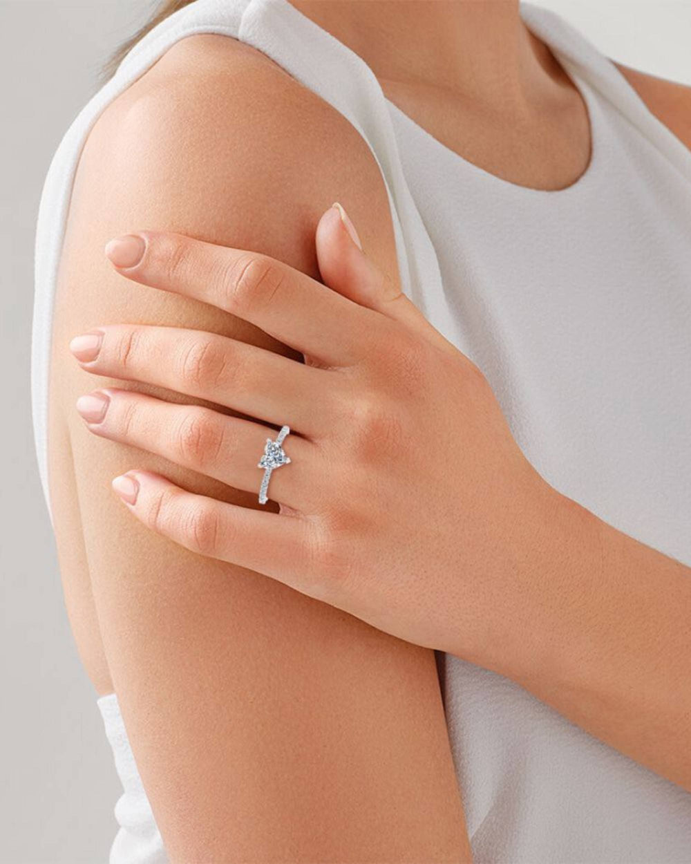 heart bezel moissanite ring icecartel model