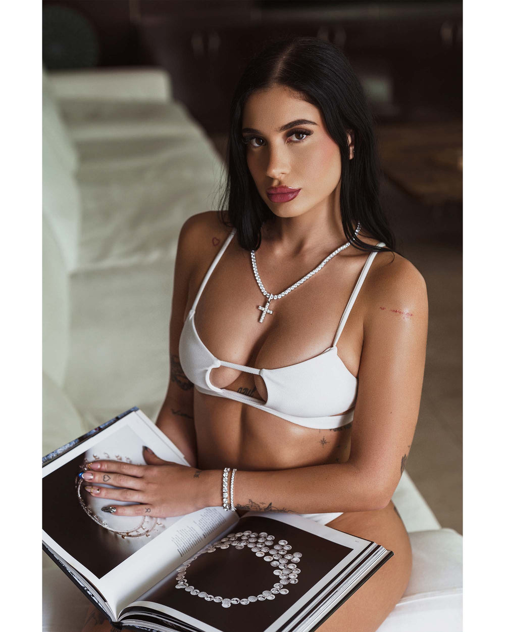 VVS Cross Pendant 14K Gold